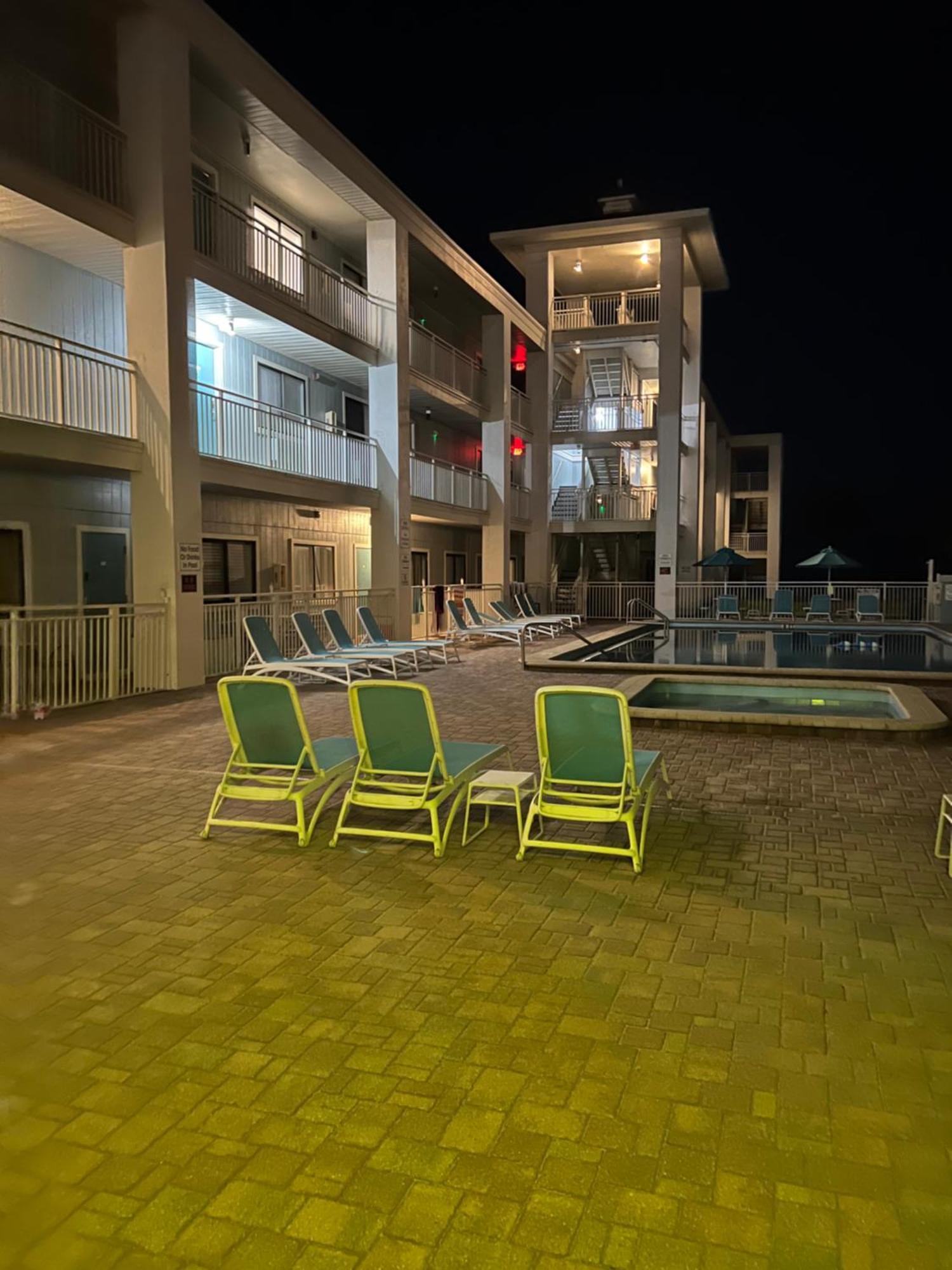 Coastal Waters 102 Aparthotel New Smyrna Beach Bagian luar foto